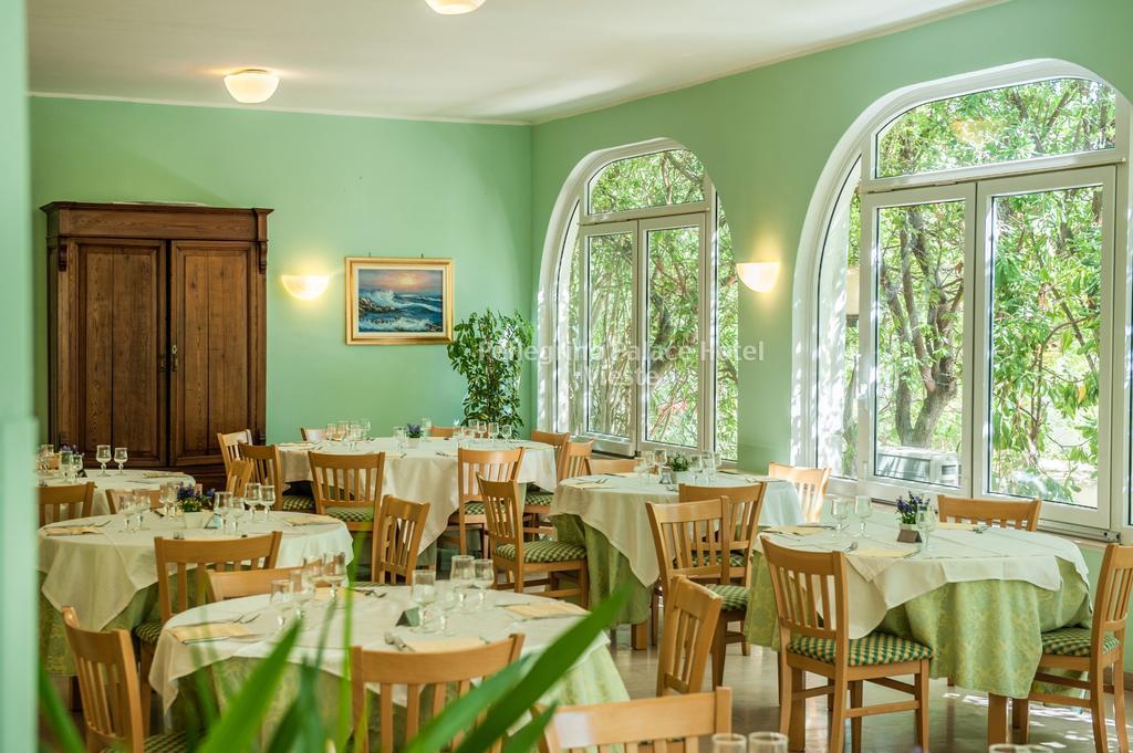 ויאסטה Pellegrino Palace Hotel מראה חיצוני תמונה